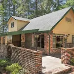 Twain Harte Cabin In Town & Lake Access